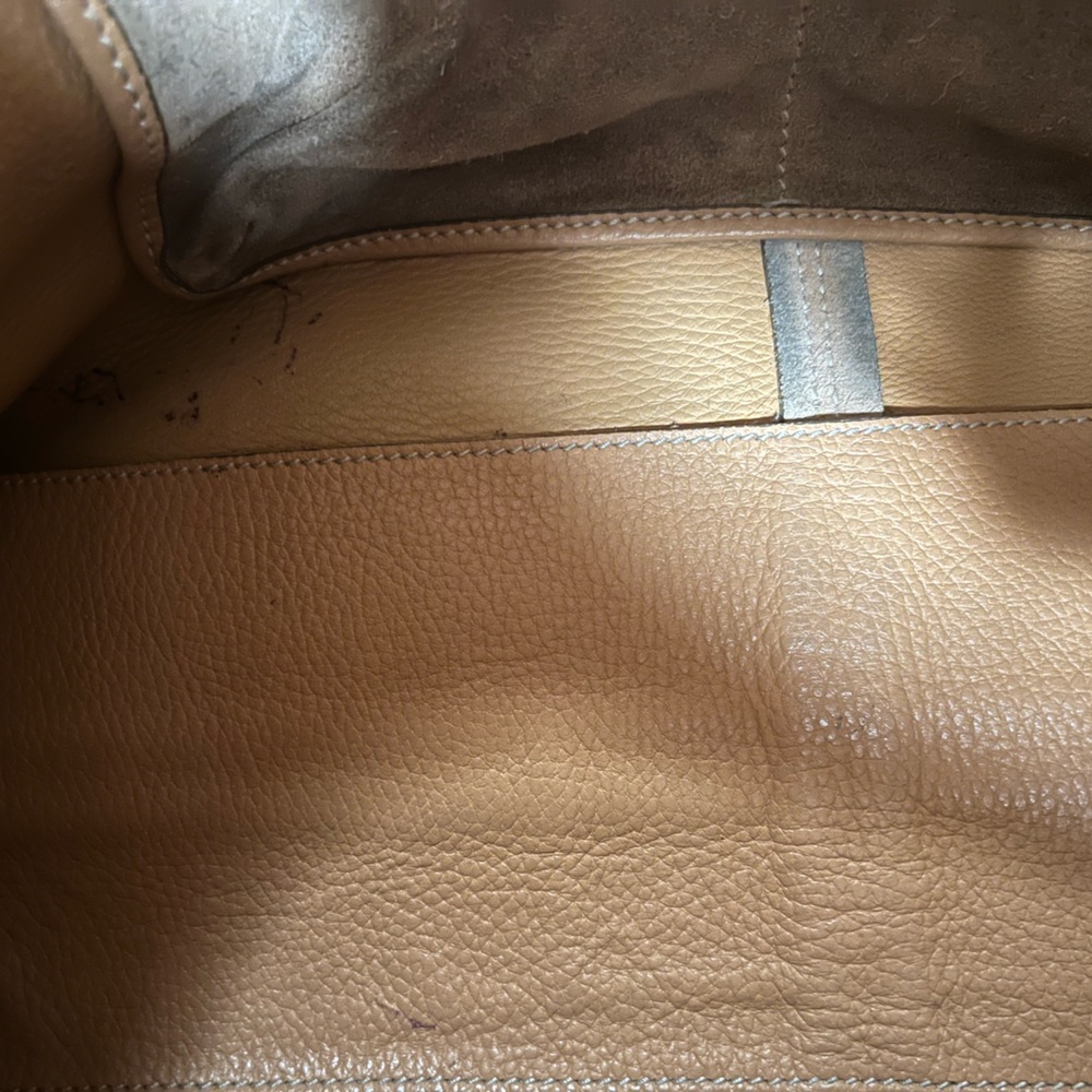 Tod’s suede large tan D tote bag. Princess Diana’s signature bag - Picture 6 of 16